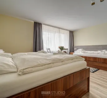 Pokój 3-osobowy z prywatną łazienką